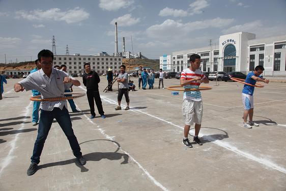 呼啦圈男子组角逐